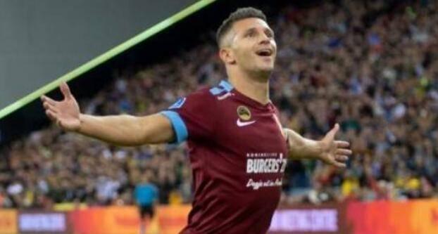 利用首战胜 利用首战胜