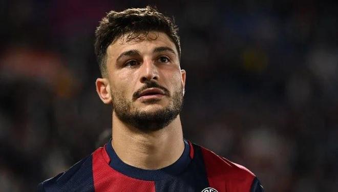 并定期接受 并定期接受