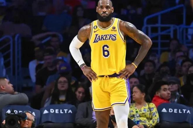 官方与玩家 官方与玩家